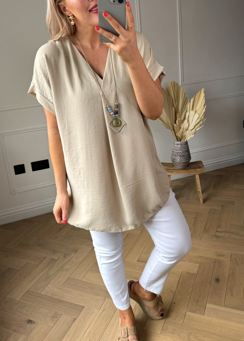 Simple necklace tee  - stone