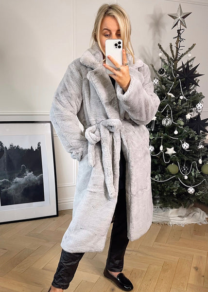 faux fur belted Jacket - grey – The Style Attic