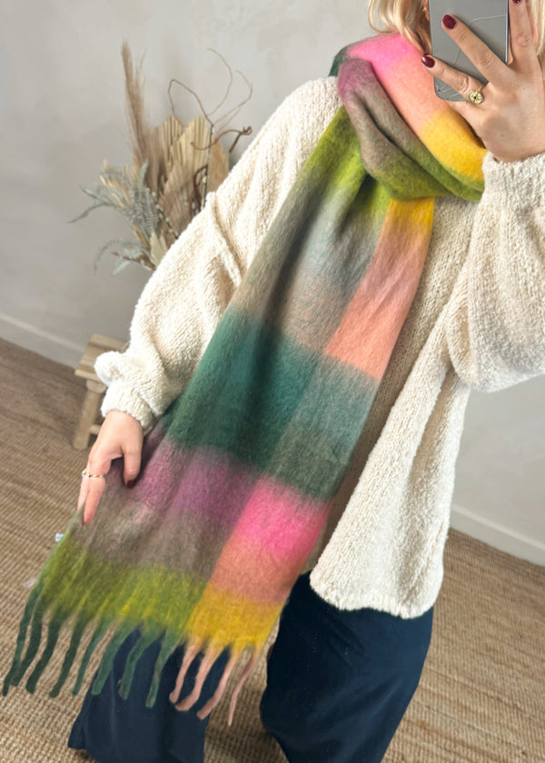 AW24 Chunky scarf-The Style Attic