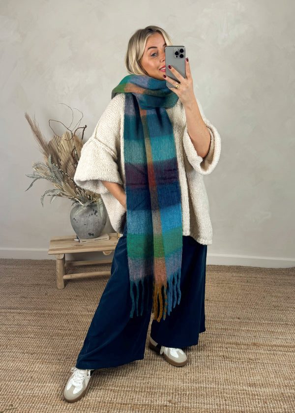 AW24 Chunky scarf-The Style Attic