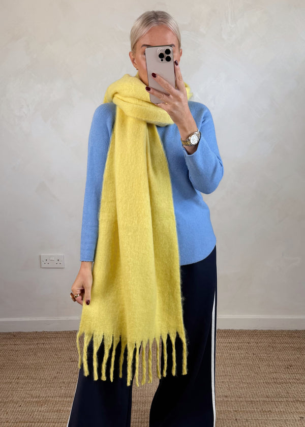 AW25 chunky scarf-The Style Attic