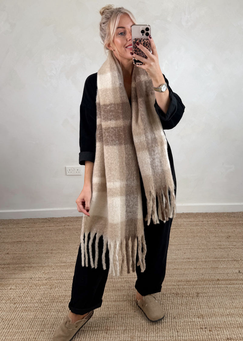 AW25 chunky scarf-The Style Attic