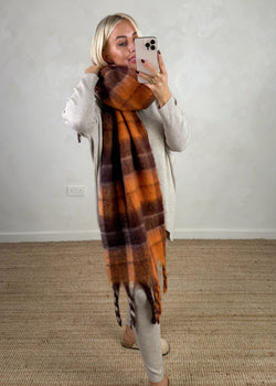 AW25 chunky scarf-The Style Attic