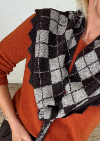Argyle knitted scarf - Dark choc/grey-The Style Attic