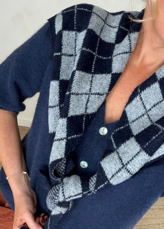 Argyle knitted scarf - Navy-The Style Attic