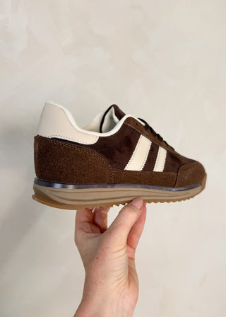 Axel trainer - Chocolate-The Style Attic