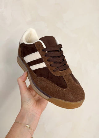 Axel trainer - Chocolate-The Style Attic