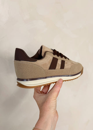 Axel trainer - latte-The Style Attic