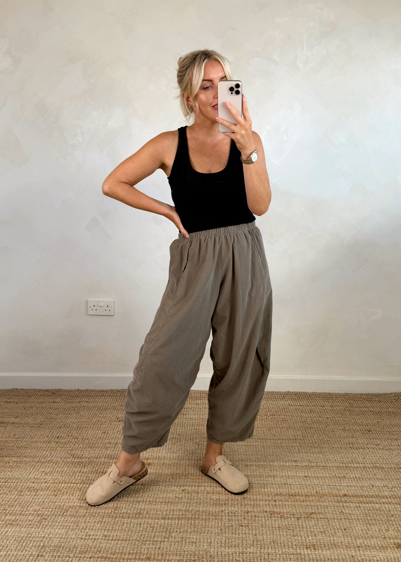 Baby cord finn - mocha-The Style Attic