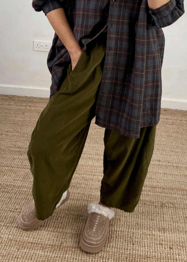 Baby cord finn - olive-The Style Attic