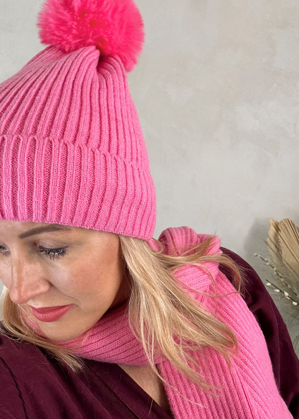 Bobble hat & scarf set - bubblegum-The Style Attic