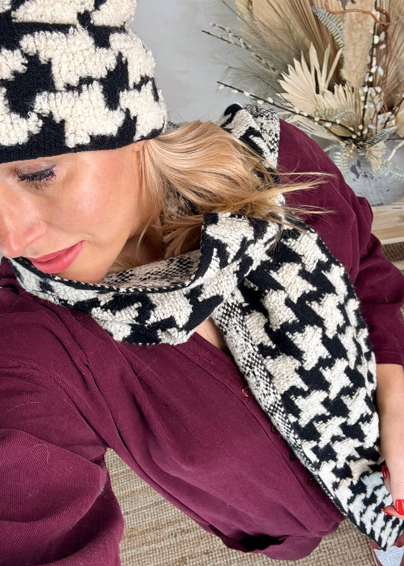 Boucle scarf - dogtooth-The Style Attic