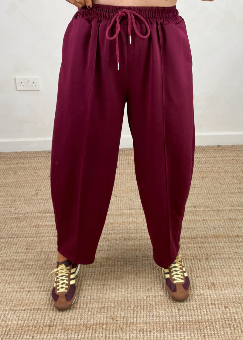 Carrot fit jogger - Merlot-The Style Attic