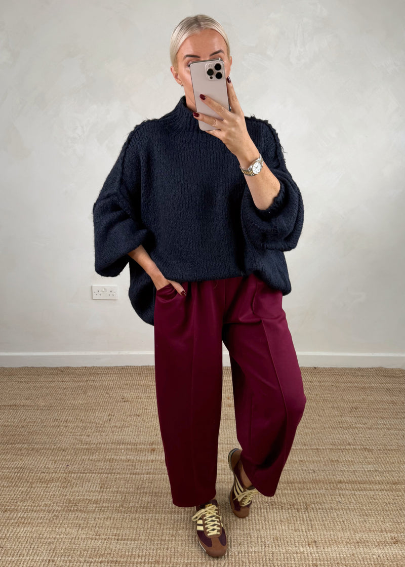 Carrot fit jogger - Merlot-The Style Attic