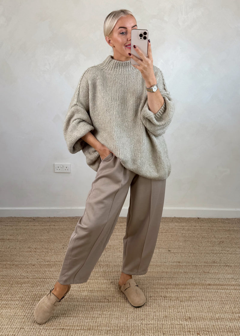 Carrot fit jogger - beige-The Style Attic