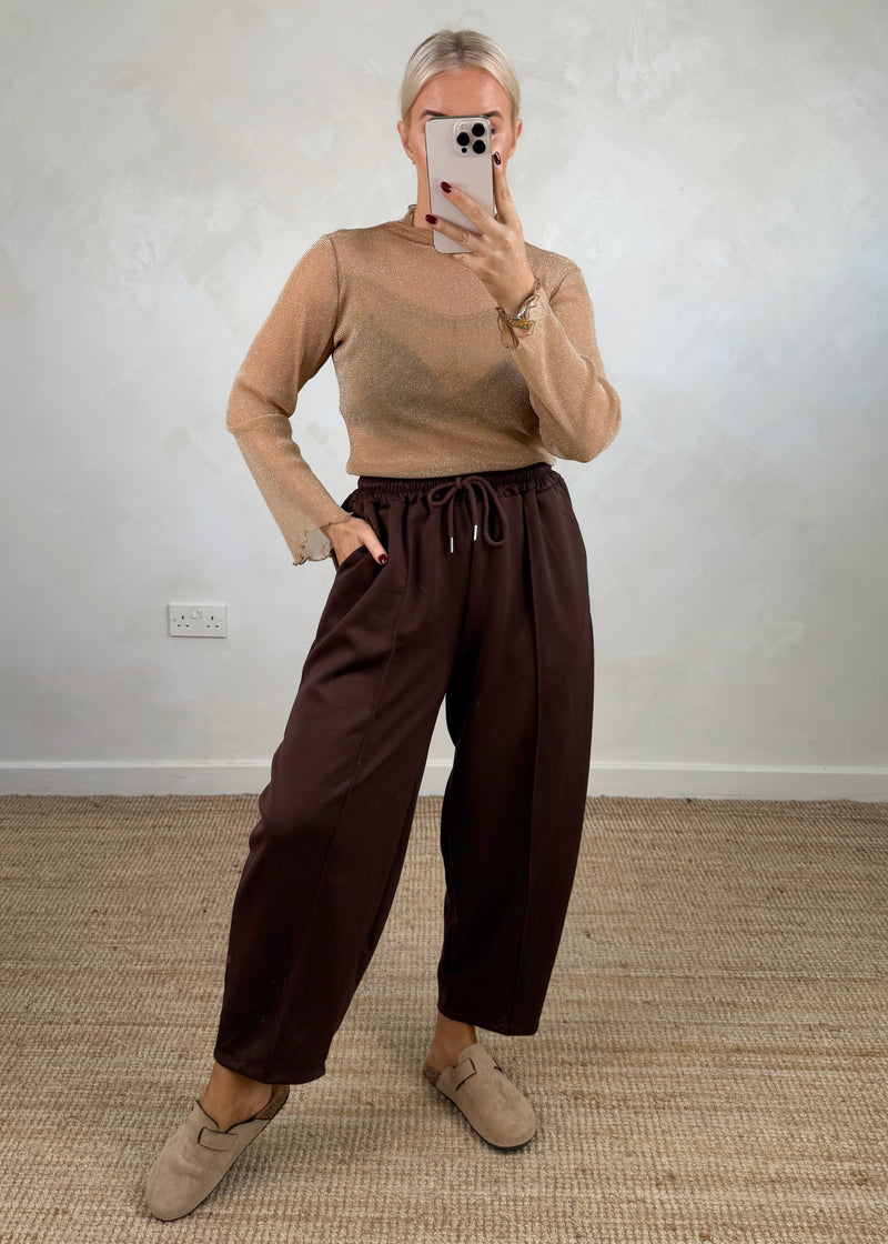 Carrot fit jogger - chocolate-The Style Attic