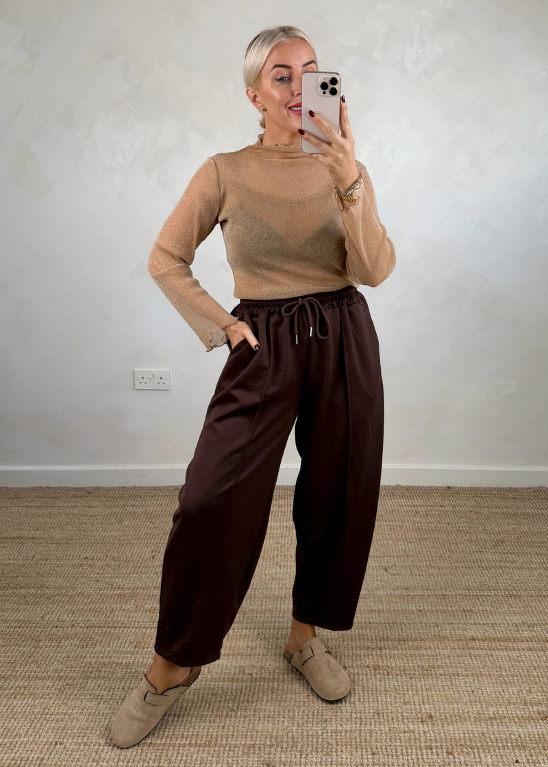 Carrot fit jogger - chocolate-The Style Attic