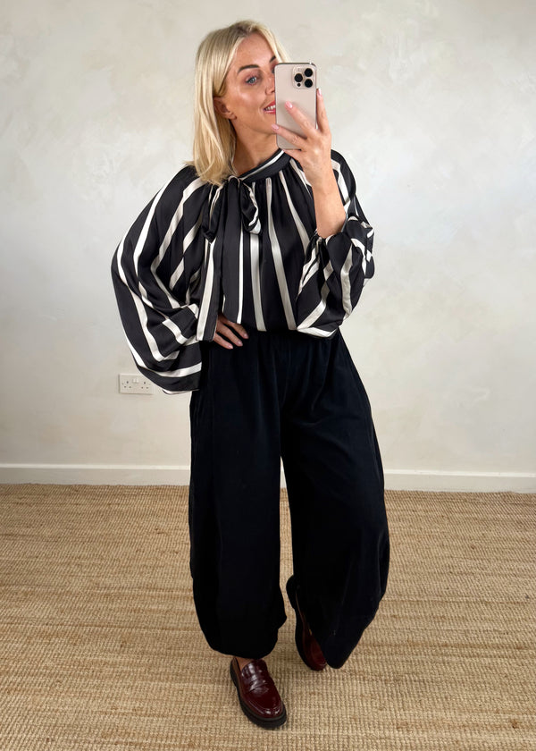 Cassie striped pussybow blouse - black-The Style Attic