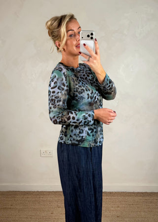 Classic mesh top - Printed blue animal-The Style Attic