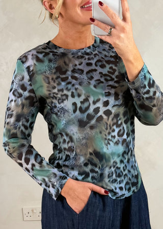 Classic mesh top - Printed blue animal-The Style Attic