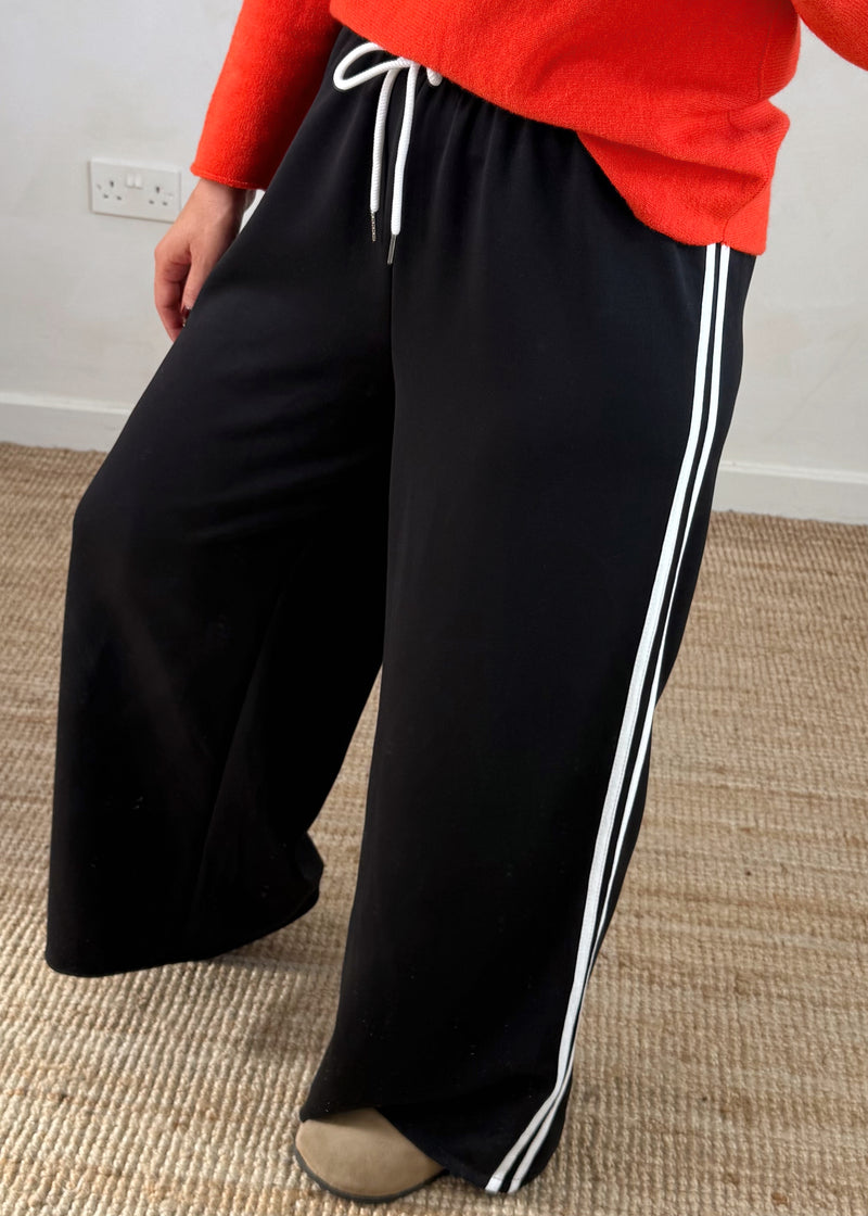 Connie striped jogger - black-The Style Attic