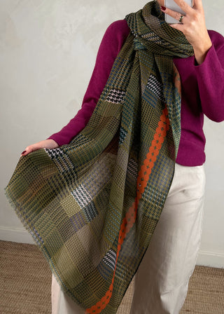 Dogtooth scarf-The Style Attic