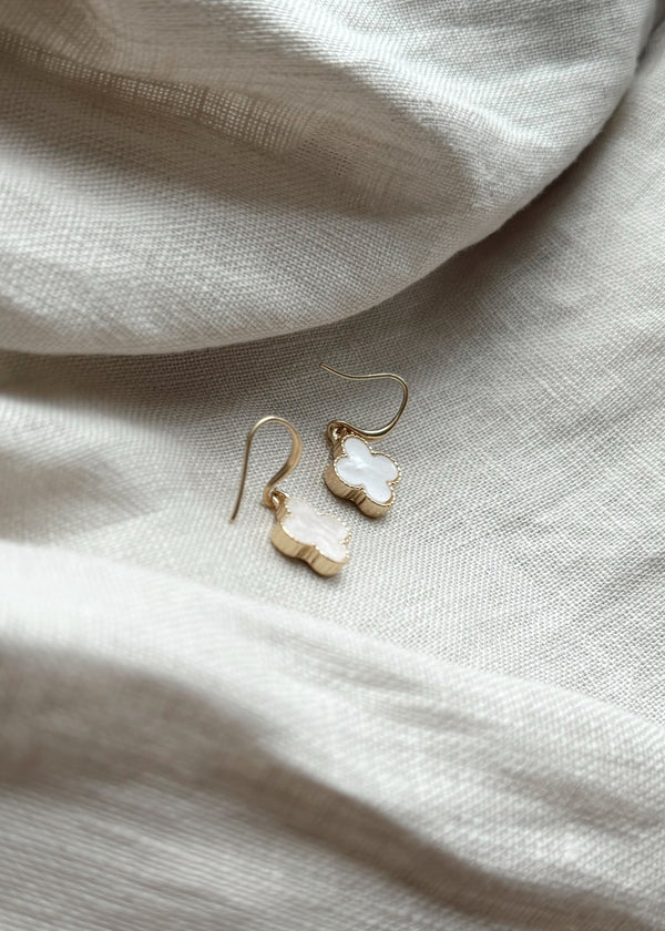 Envy Clover earrings - gold/white-The Style Attic