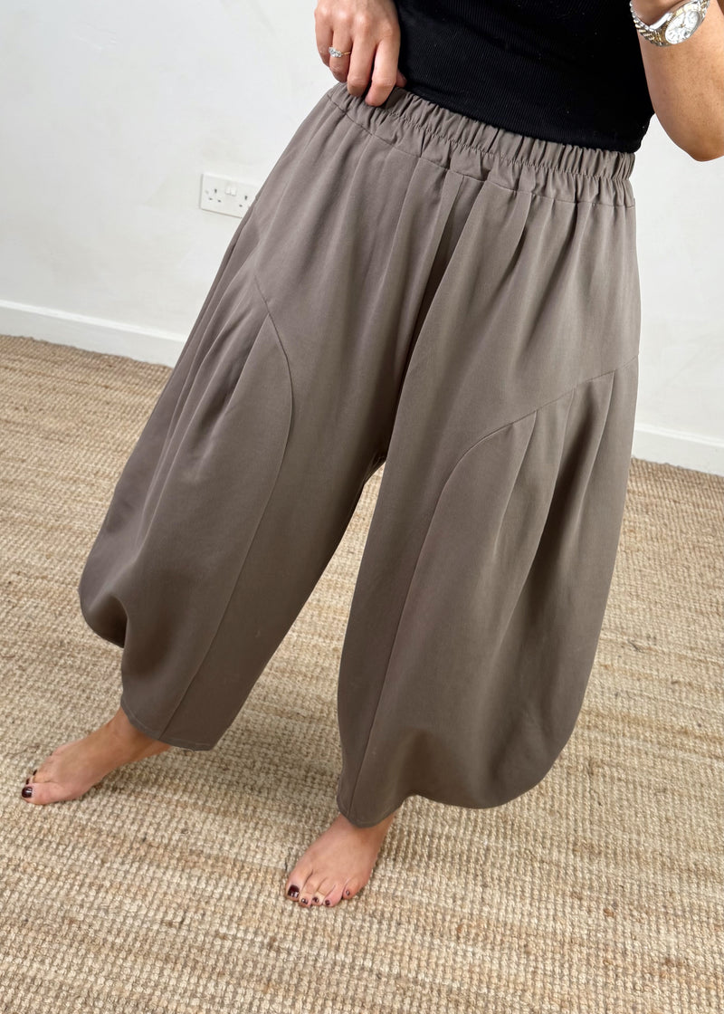 Extreme barrel leg trouser - mocha-The Style Attic