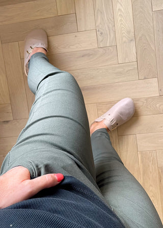 Smooth Magic Pants - Khaki