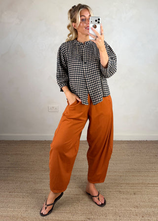 Finn barrel leg trouser - Rust-The Style Attic
