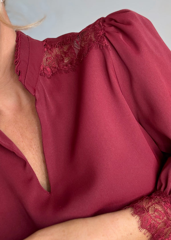 Gilly lace blouse - Merlot-The Style Attic