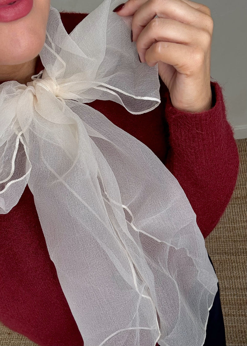 Henry bow knit - Merlot-The Style Attic