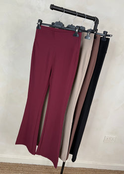 Ribbed kickflare leggings