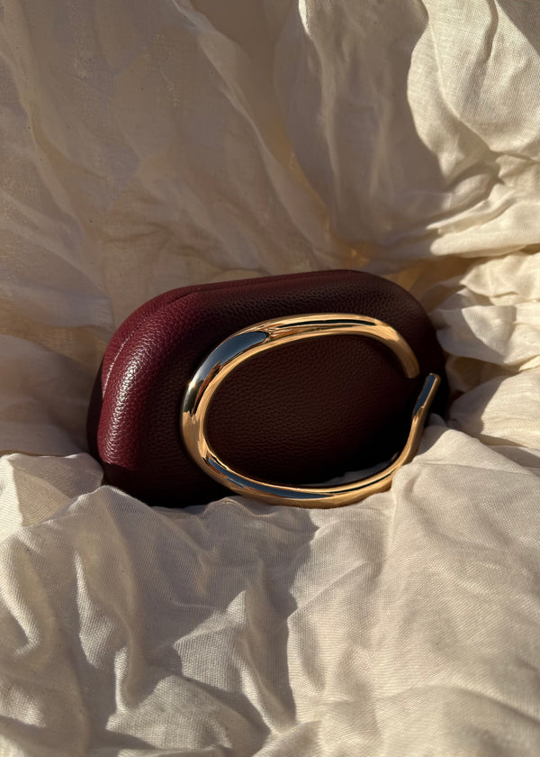 Gold handle clutch - merlot