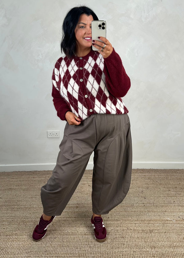 Extreme barrel leg trouser - mocha