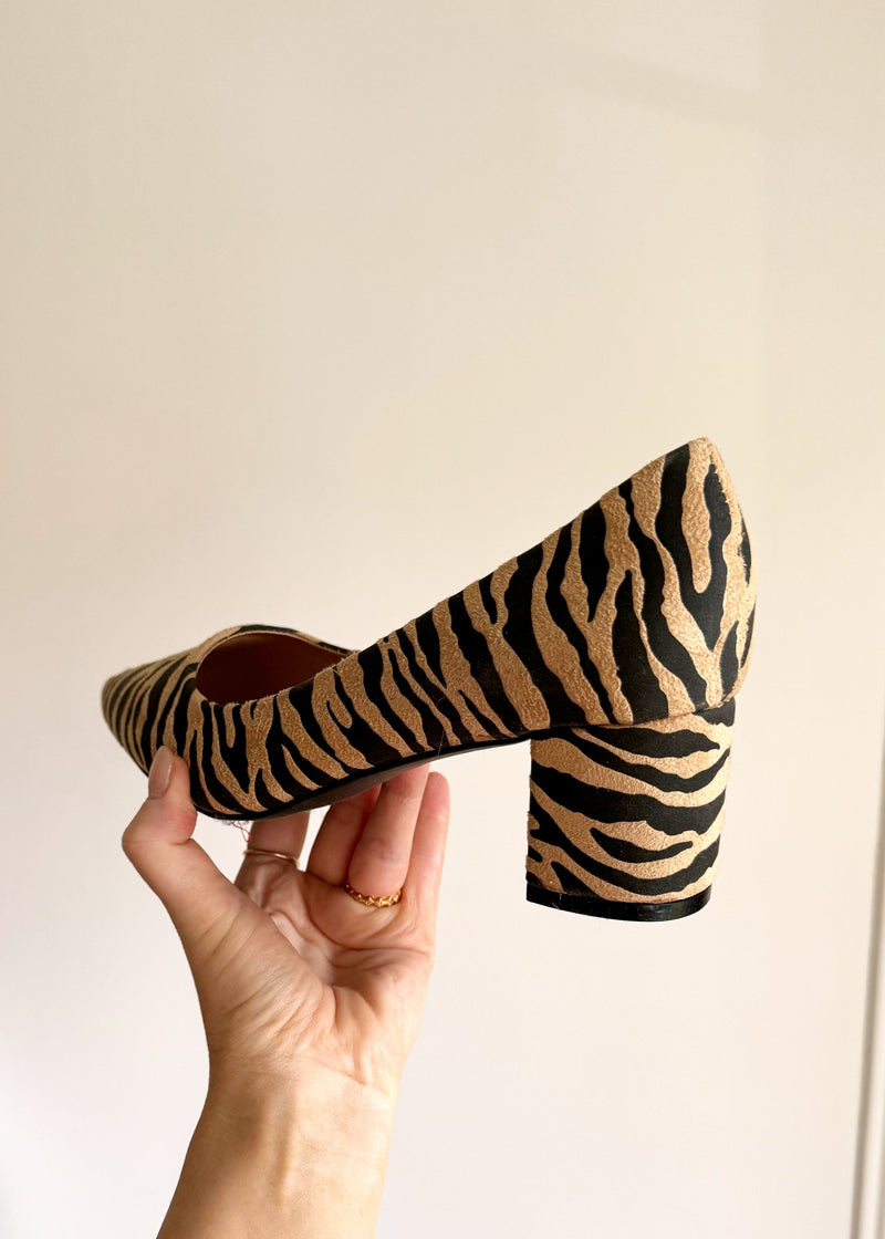 Iris block heel court shoe - Zebra-The Style Attic