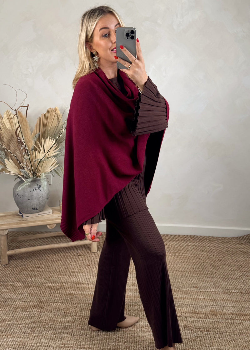 Jem poncho cape knit - Merlot-The Style Attic