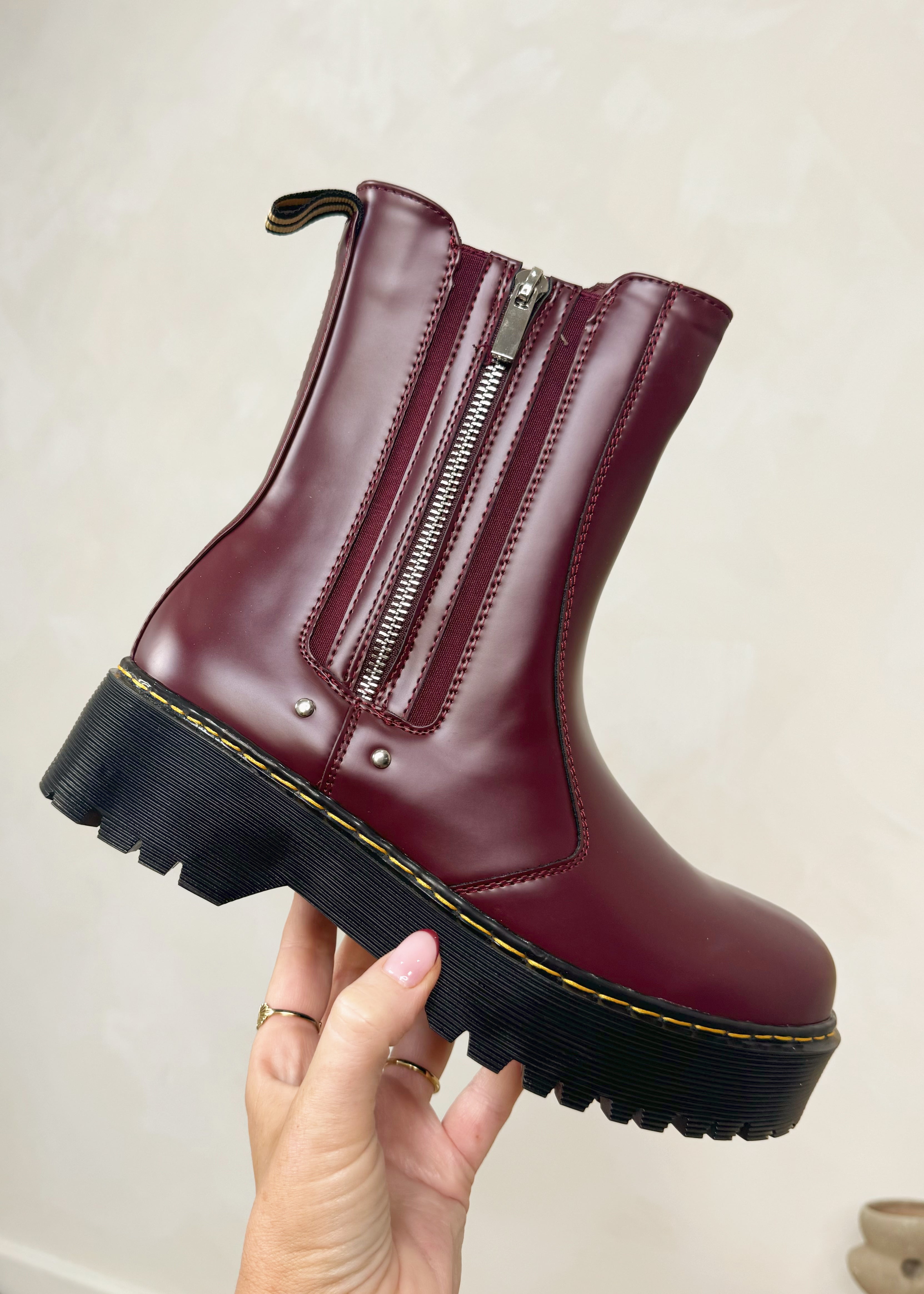 Jessop chelsea boot Merlot The Style Attic