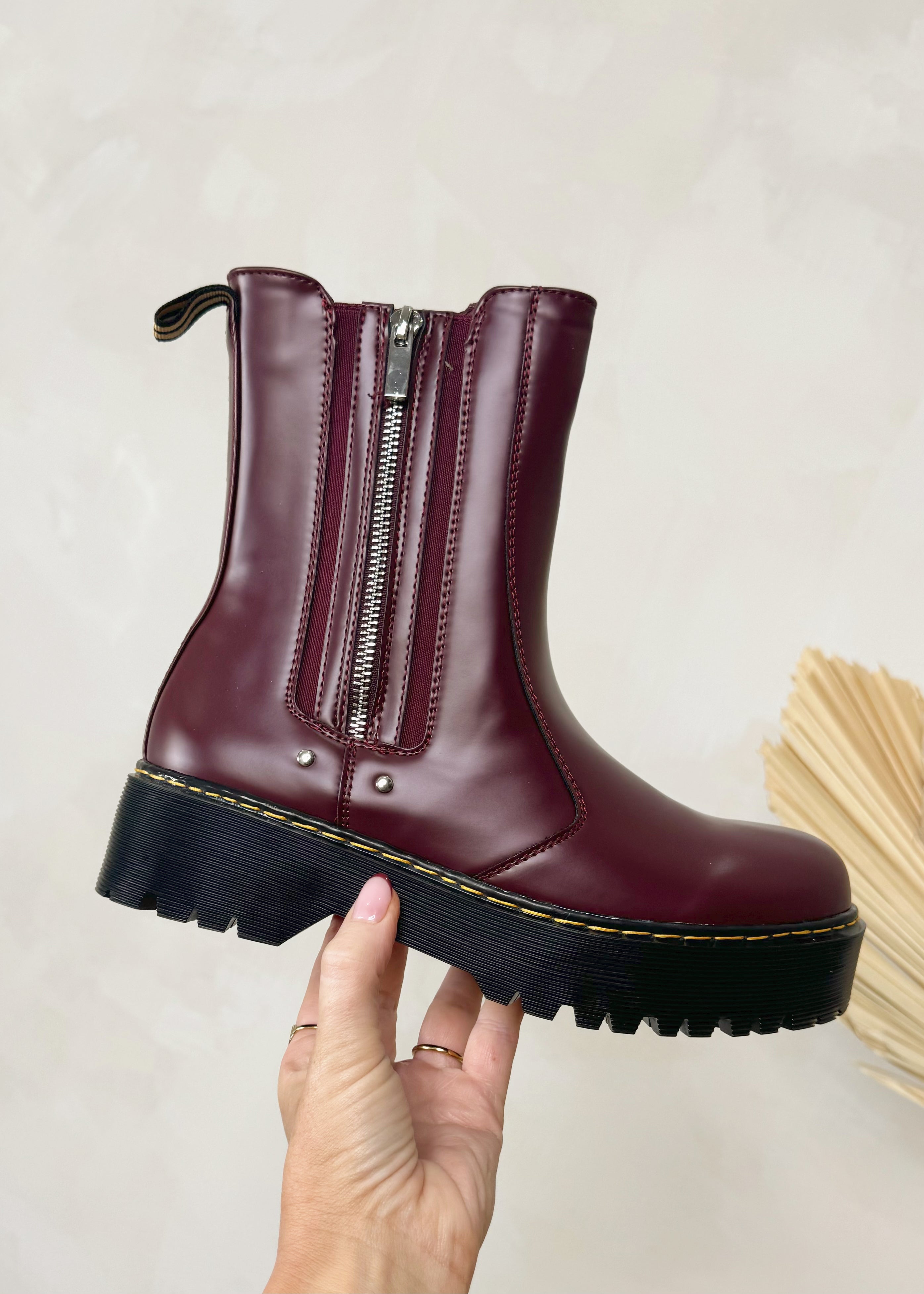 Jessop chelsea boot Merlot The Style Attic