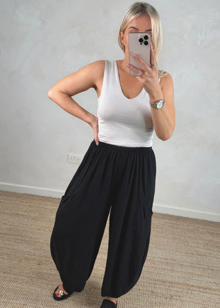 Junie barrel leg linen trouser - Black-The Style Attic