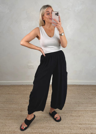 Junie barrel leg linen trouser - Black-The Style Attic
