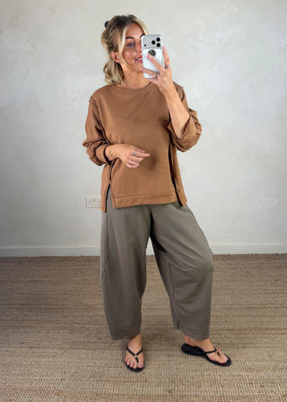 Kady sweater - Camel-The Style Attic