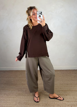 Kady sweater - Chocolate-The Style Attic