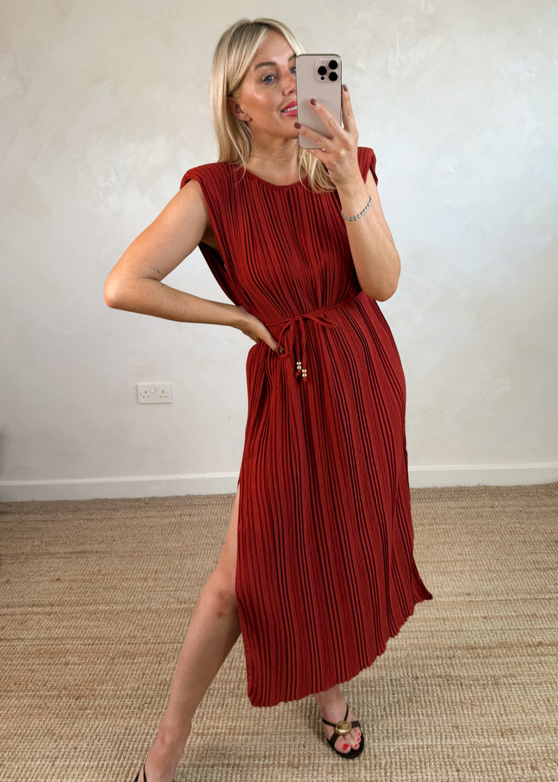 Kayla pleated maxi - rust-The Style Attic