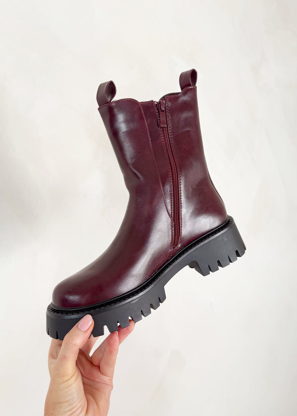 Koda Chelsea boots - Merlot-The Style Attic