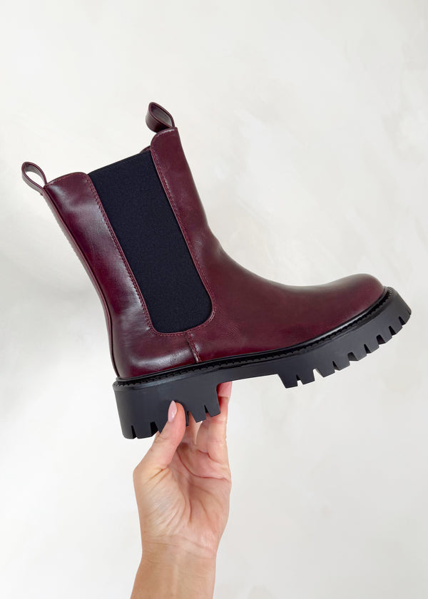 Koda Chelsea boots - Merlot-The Style Attic