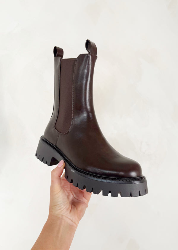Koda Chelsea boots - chocolate-The Style Attic