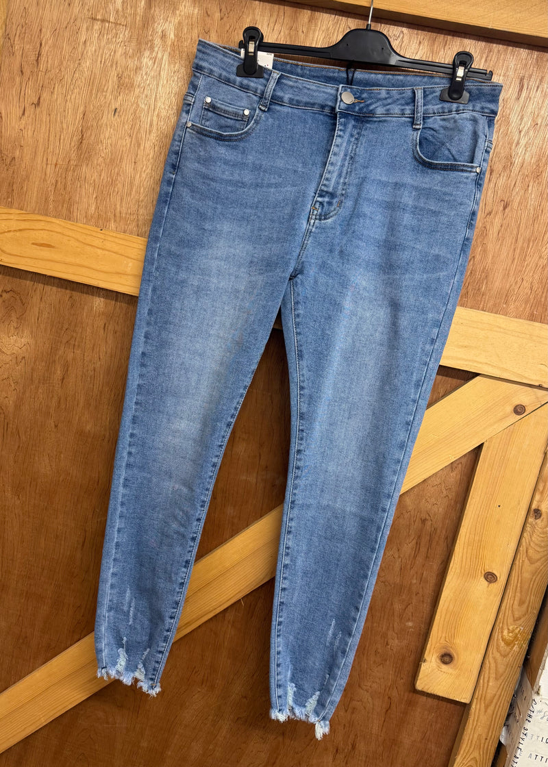 Laney frayed hem jeans (sizes 16-26)-The Style Attic