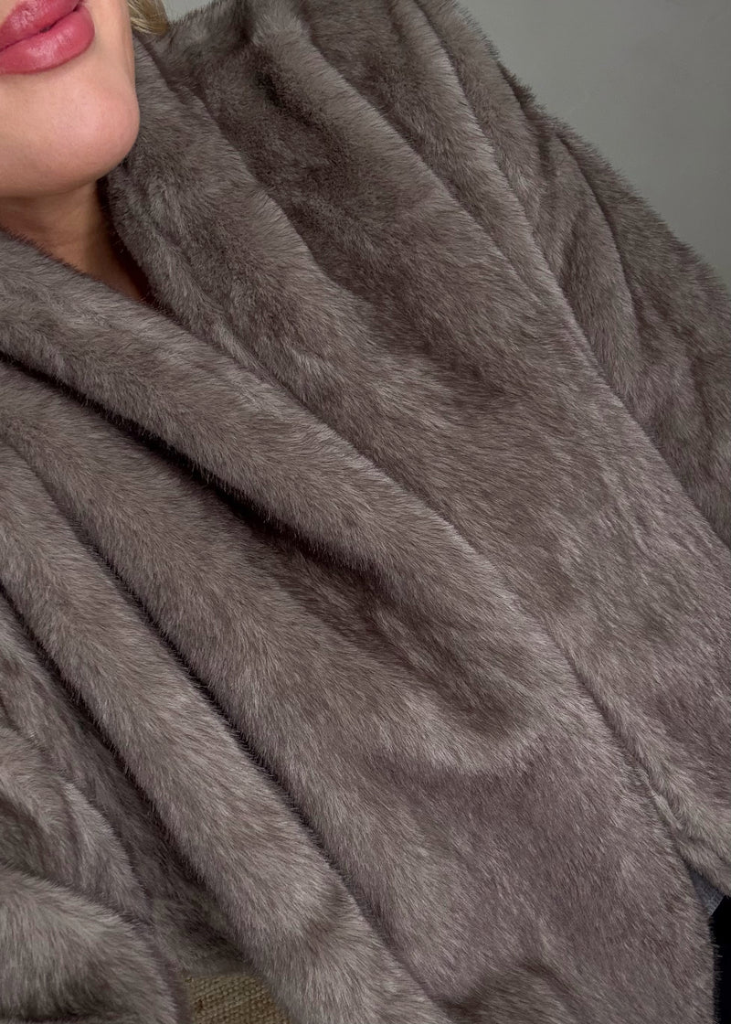 Lavish fur coat - taupe-The Style Attic
