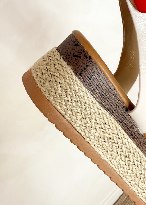 Leanna flatform sandal - black-The Style Attic
